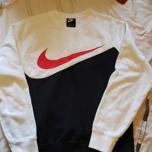 Nike crewneck